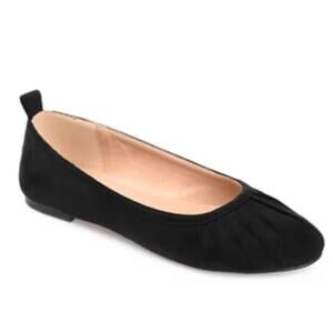 Journee Collection Women's Black Faux Leather Round Toe Tannya Flats sz 8.5